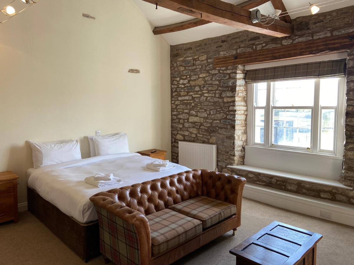 The Greyhound Hotel Shap Kültér fotó